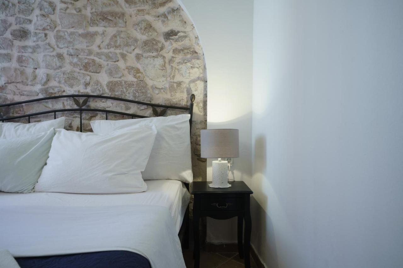 Heritage Residence In Center With Pool- Apartments Vodice Buitenkant foto